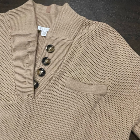 Lunya Cozy Cotton Silk Pocket Henley - Picture 9 of 12